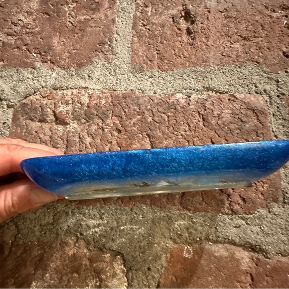 Vintage Blue Glittery Floral Dried Flowers Resin Lucite Soap Dish Trinket Decor - Picture 3 of 10